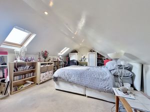 Photo 5- click for photo gallery